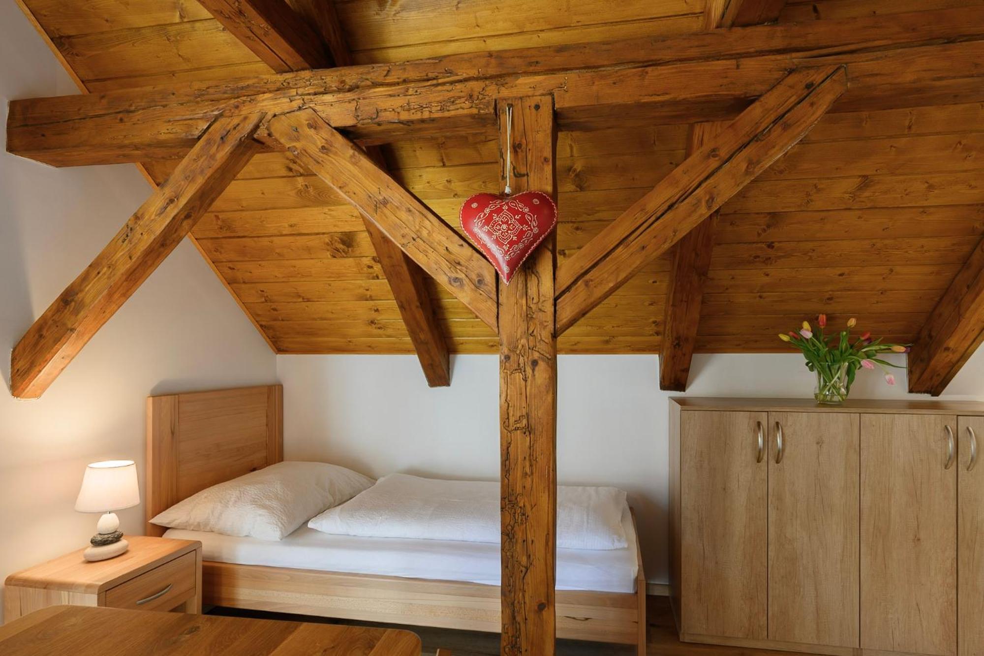Apartmany Mezivodi Kycera Bagian luar foto