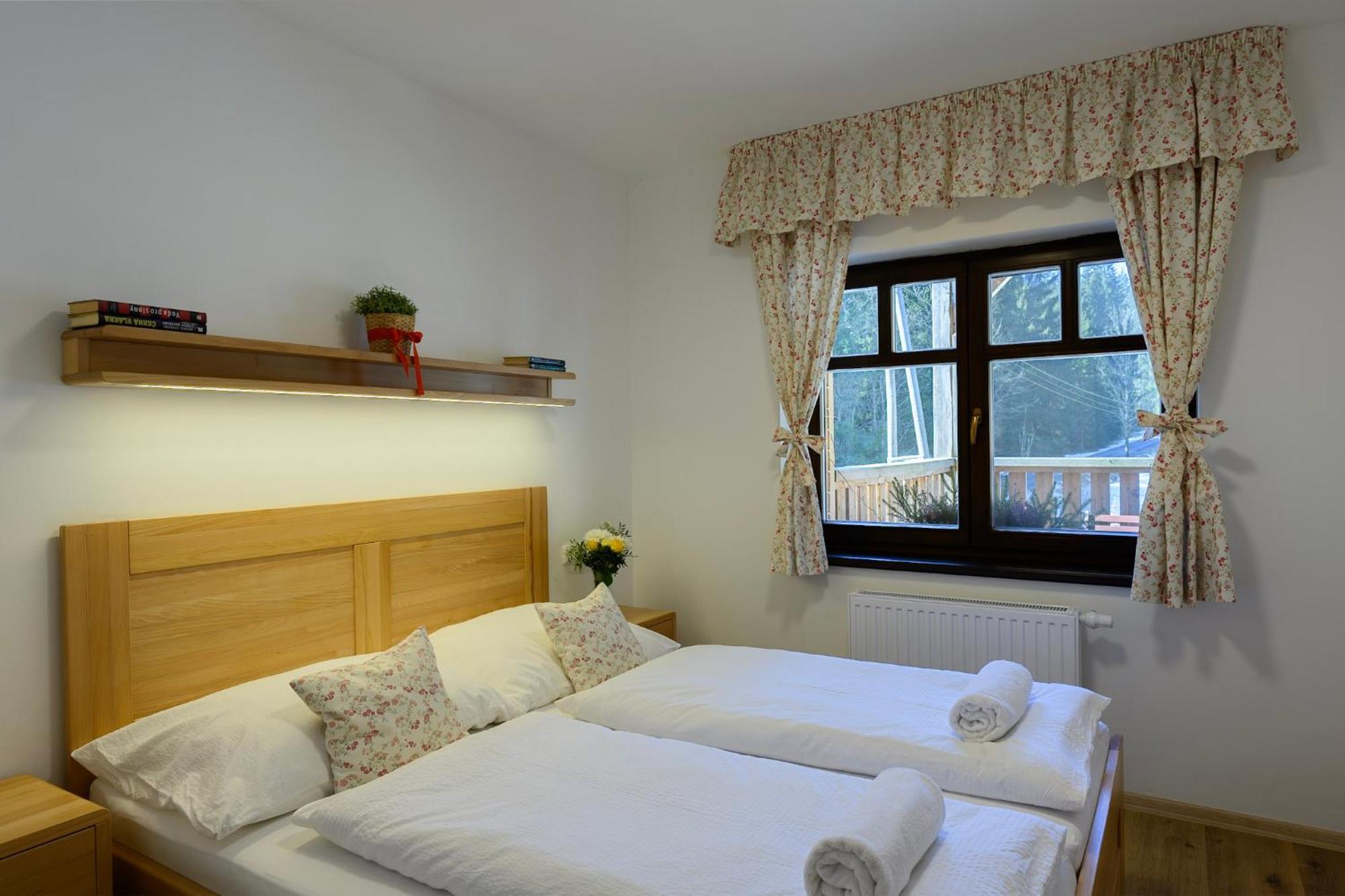 Apartmany Mezivodi Kycera Bagian luar foto
