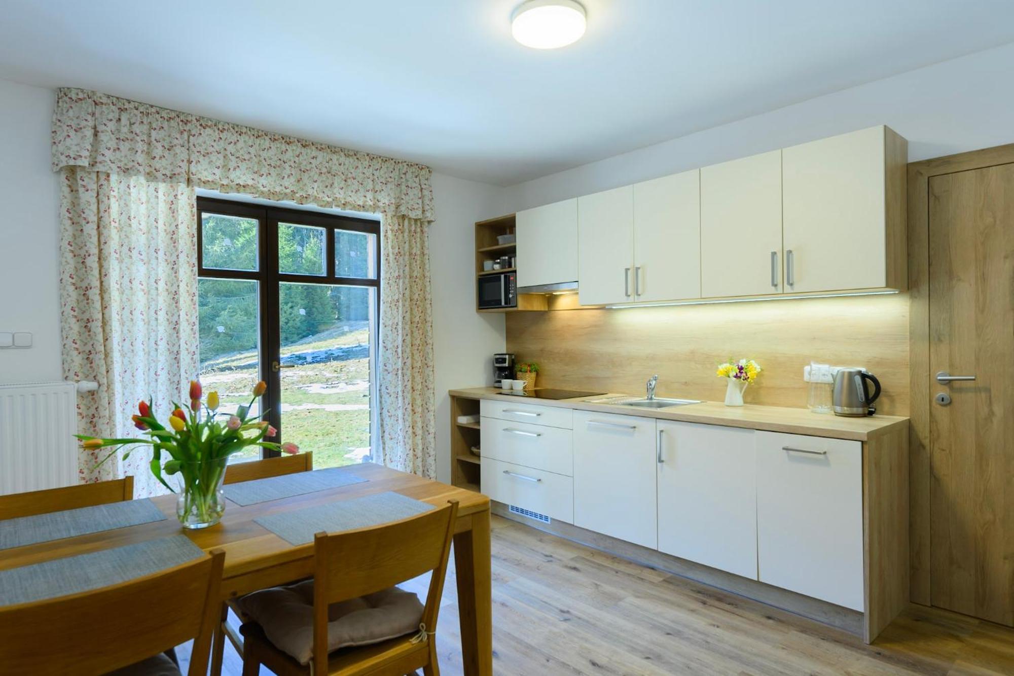 Apartmany Mezivodi Kycera Bagian luar foto